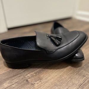 Men’s slip on loafers